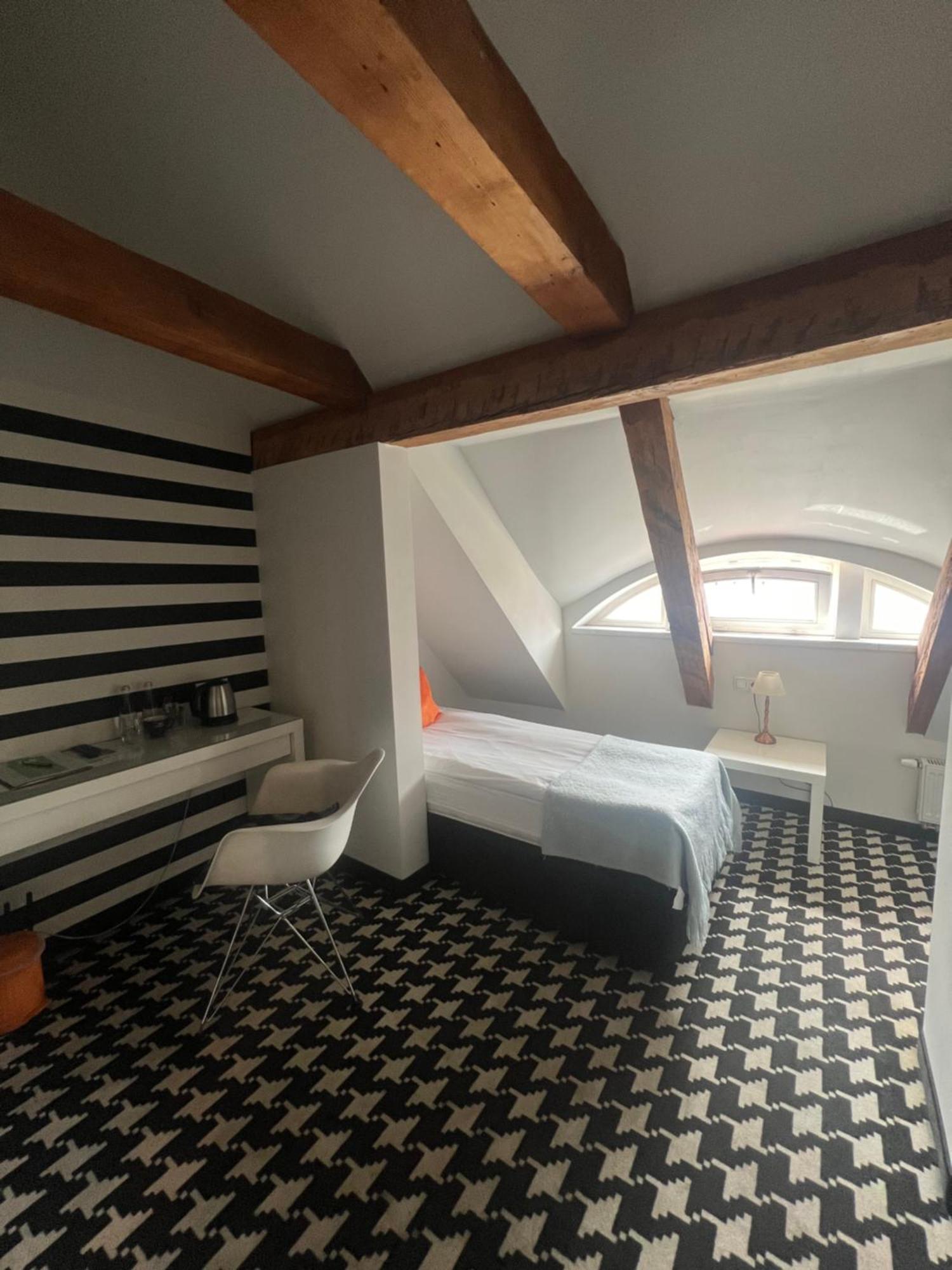Hostel Plac Kolegiacki Poznan Dış mekan fotoğraf